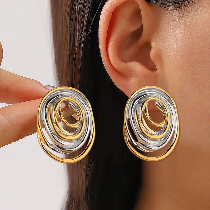 Vintage Earrings in Elegant Silver and Gold Plating