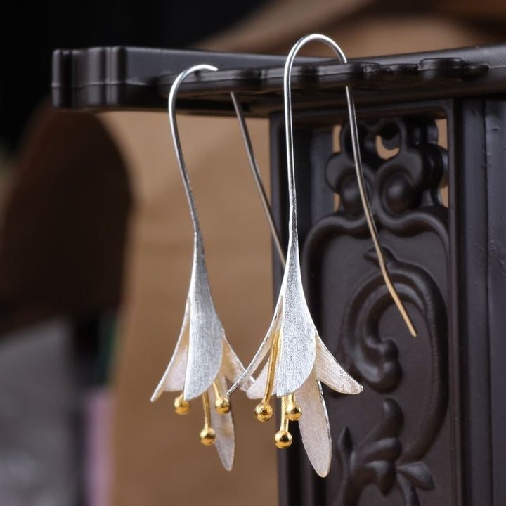 Floral Design Silver Earrings