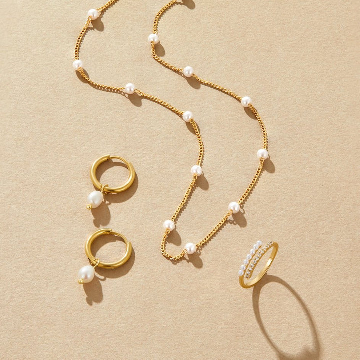 Nura Necklace with Pearl Embellishments